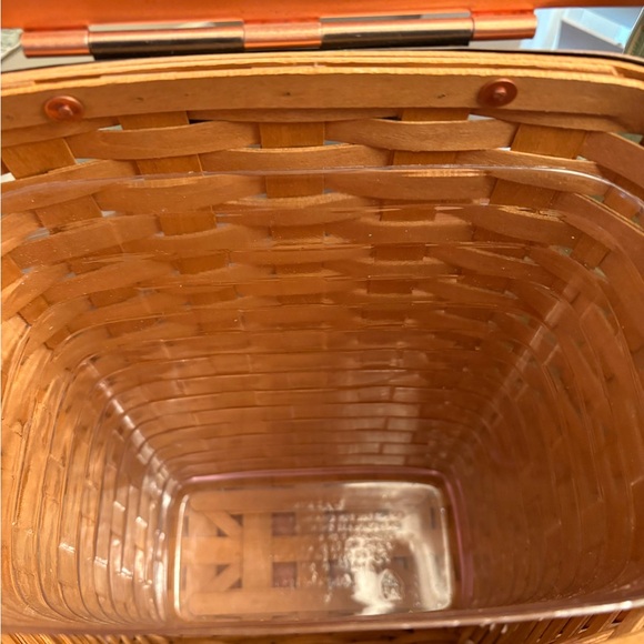 Longaberger 2006 Collectors Club Copper Lid Mailbox - Picture 5 of 6